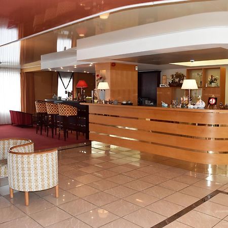Hotel Le Pole Europeen 아우반게 외부 사진
